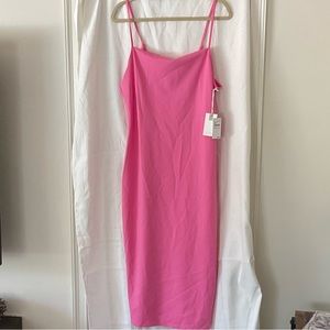 Gorgeous Good American pink midi dress